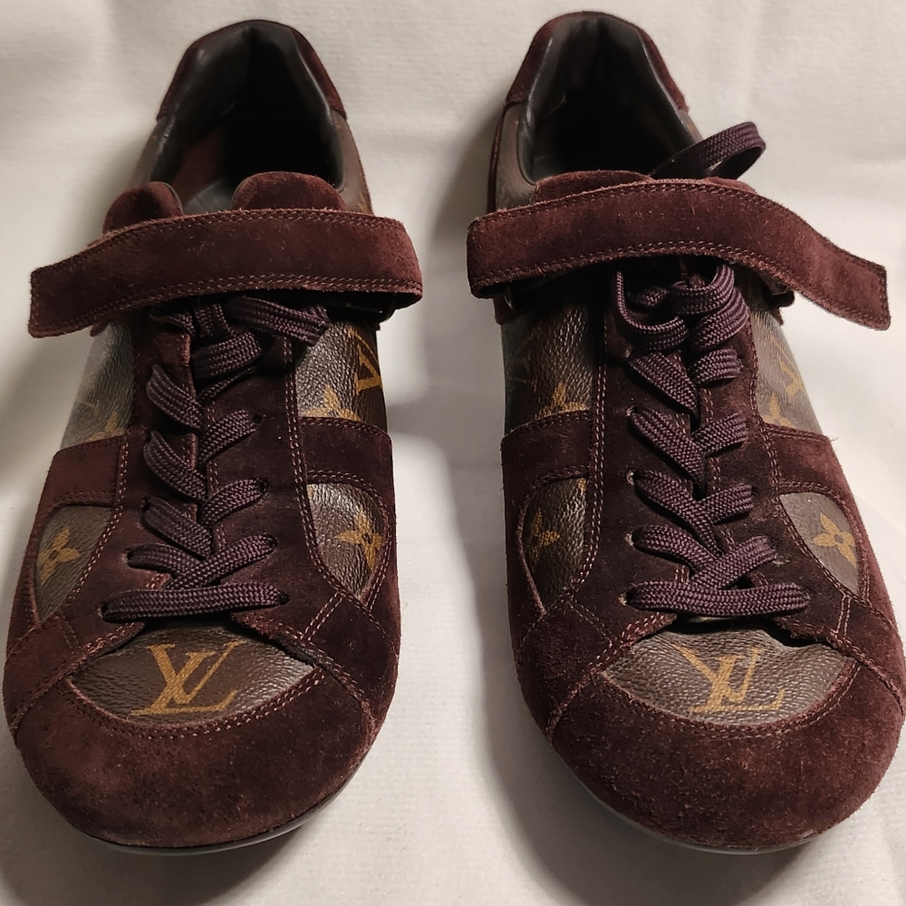 Louis Vuitton Globe Trotter Monogrammed Sneaker. Men's Or Women's. LV Size 8.5